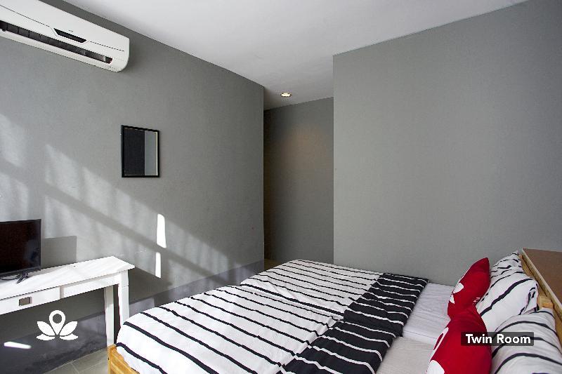 Koptel Budget Hotel Kuching Exterior foto